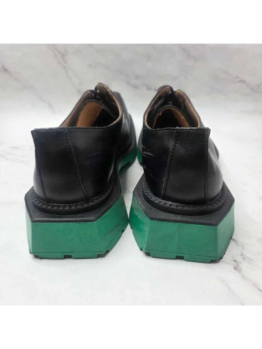 Unbranded these shoes